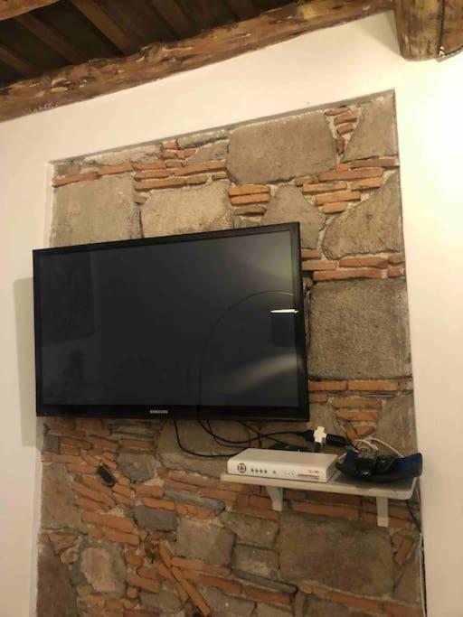 Charming House Isola Di Casa Carlo Alberto Apartment Capraia